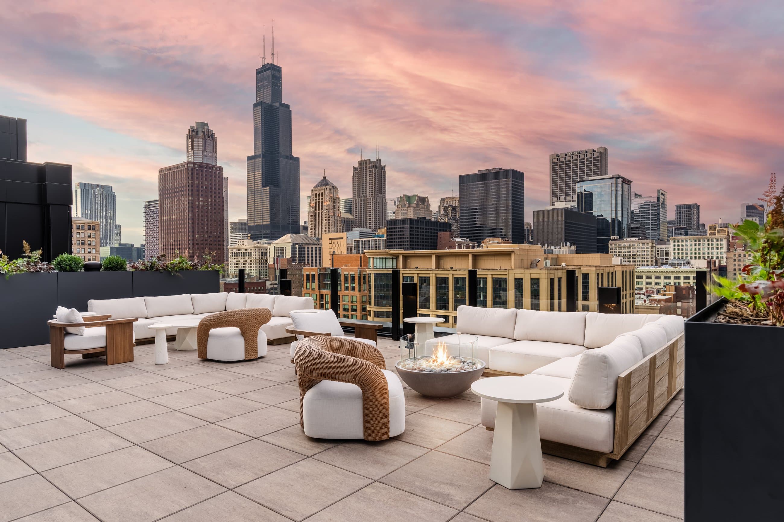 626 On The Park - Image 4